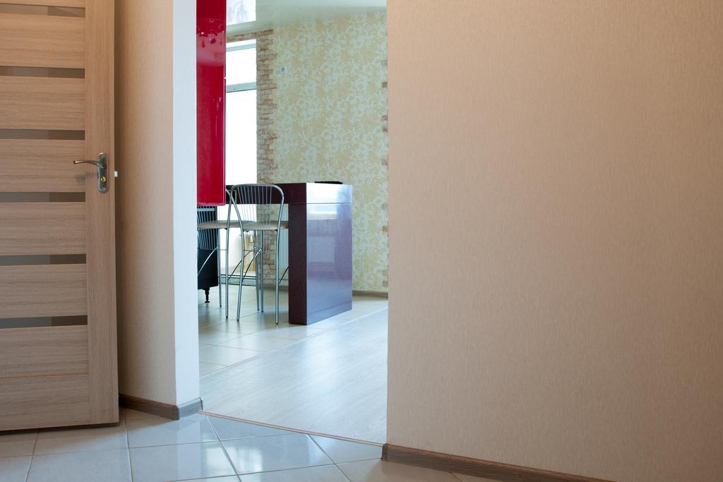 Apartment On Bogatyrskaya 6A Киев Екстериор снимка