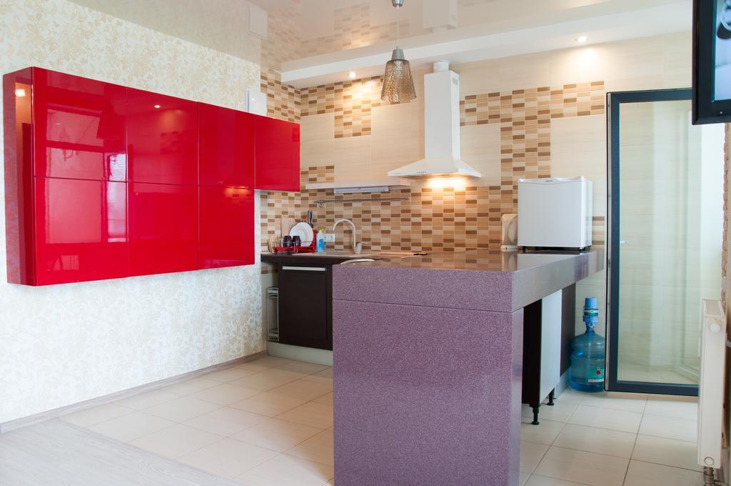 Apartment On Bogatyrskaya 6A Киев Екстериор снимка